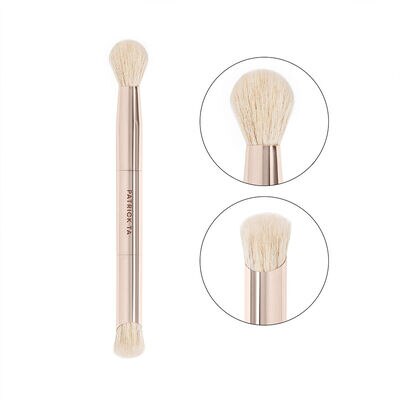 DUAL ENDED CONCEALER BRUSH (BROCHA CON DOBLE PUNTA)